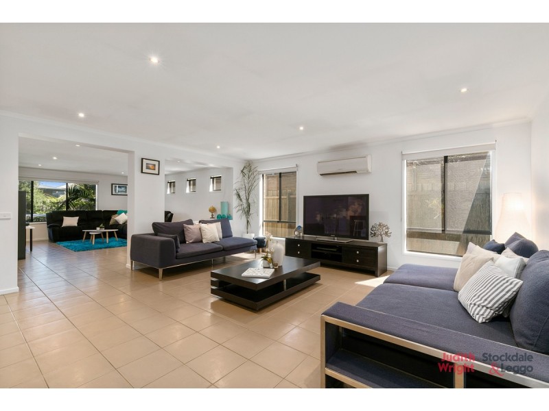 13 Anthony Court, Cowes VIC 3922