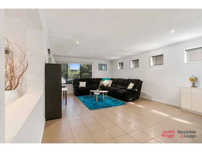 13 Anthony Court, Cowes VIC 3922
