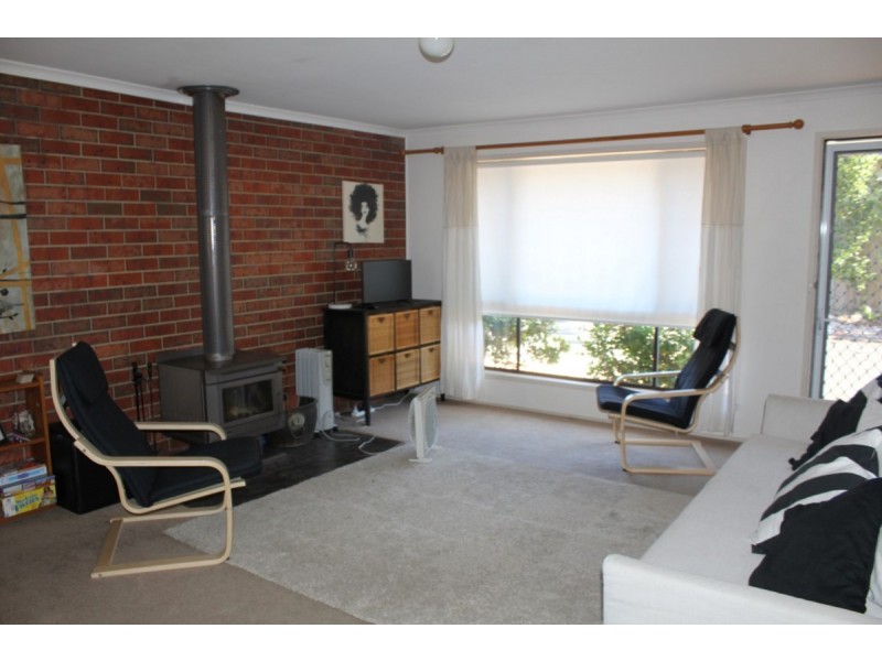 2/6 Park Street, Cowes VIC 3922