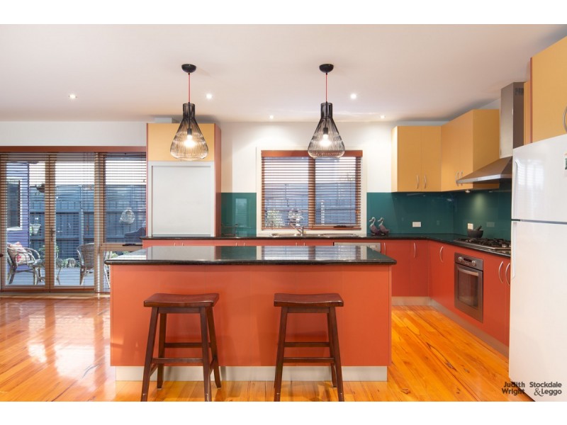 11 Norman Drive, Cowes VIC 3922