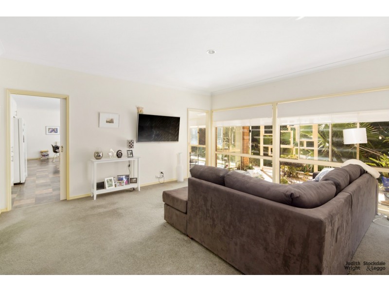 4 Kate Court, Cowes VIC 3922