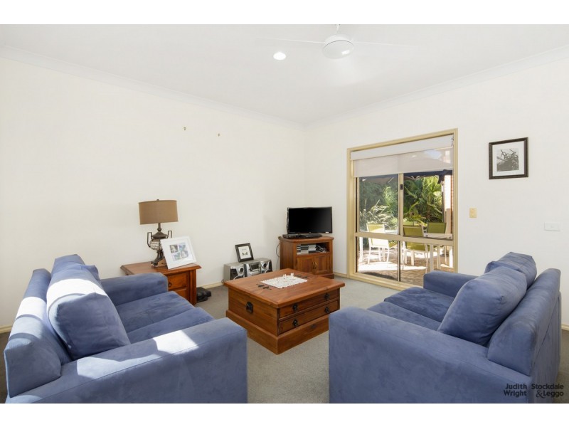 4 Kate Court, Cowes VIC 3922