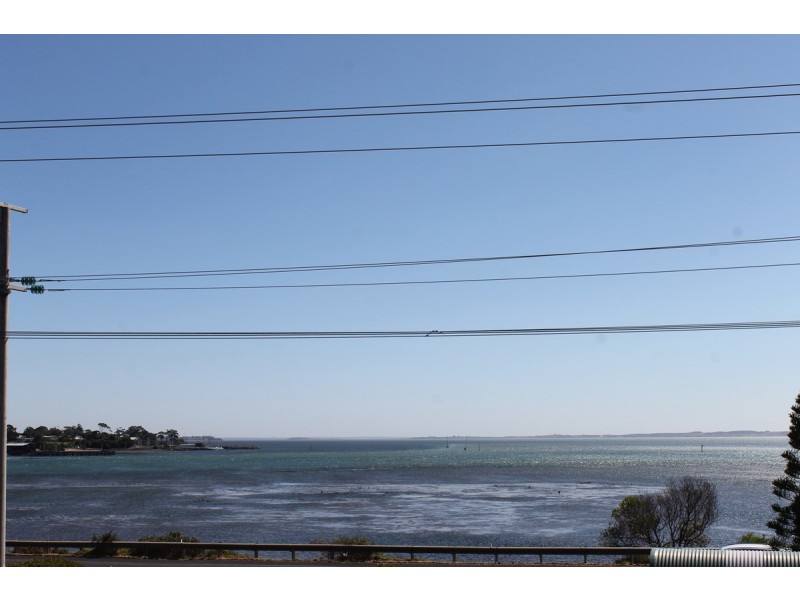 4/107 Marine Parade, San Remo VIC 3925