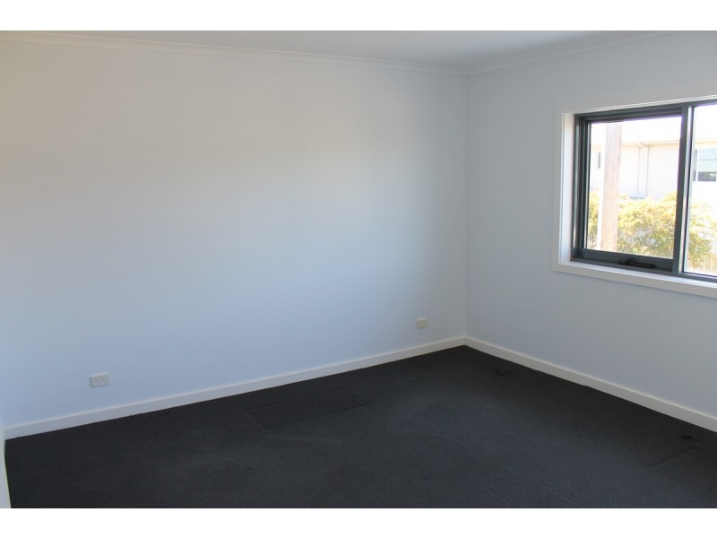 4/107 Marine Parade, San Remo VIC 3925