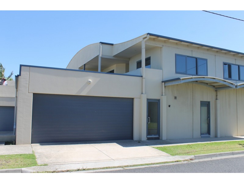 4/107 Marine Parade, San Remo VIC 3925