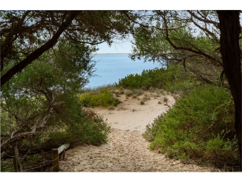 5 Elizabeth Cove Close, Ventnor VIC 3922