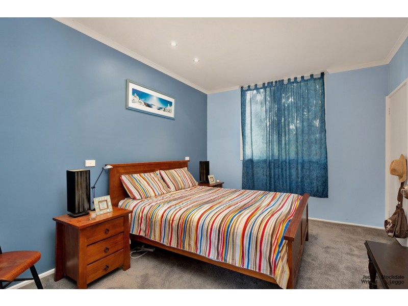 8 St Andrews Drive, Ventnor VIC 3922