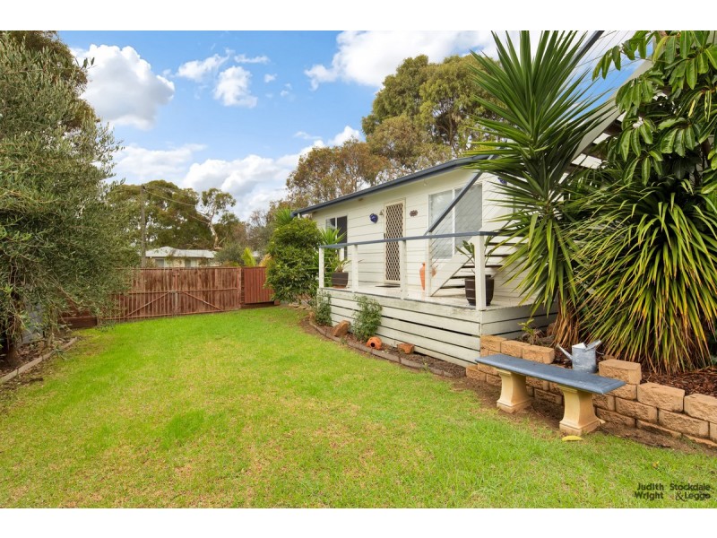 8 St Andrews Drive, Ventnor VIC 3922