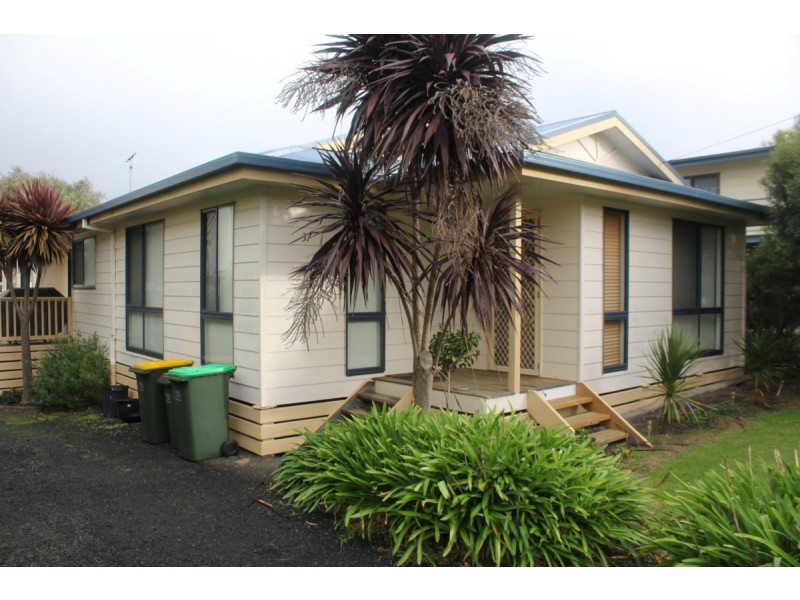 37 Broadwater Avenue, Cape Woolamai VIC 3925