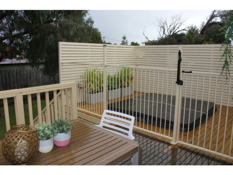 37 Broadwater Avenue, Cape Woolamai VIC 3925