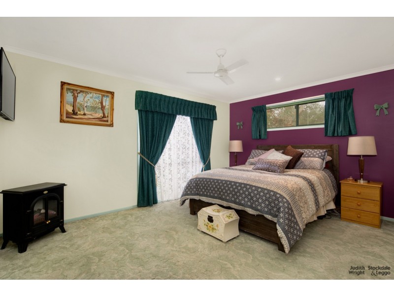 5 Amanda Close, Cowes VIC 3922