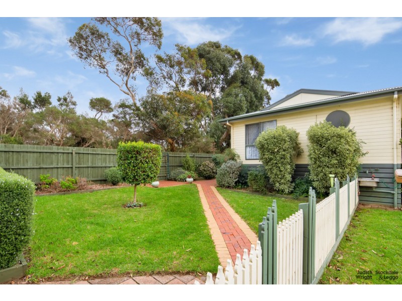 5 Amanda Close, Cowes VIC 3922