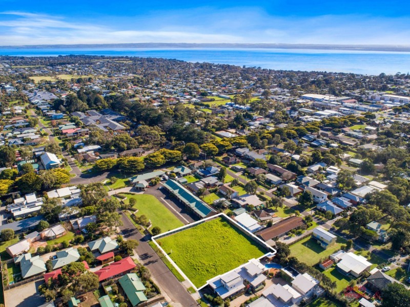 14-20 Redwood Drive, Cowes VIC 3922