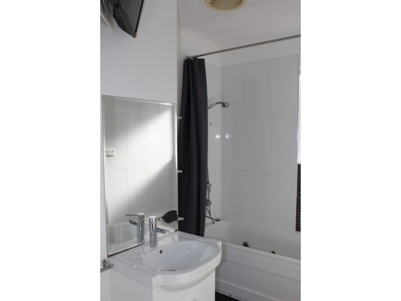 20 Dolphin Drive, Smiths Beach VIC 3922