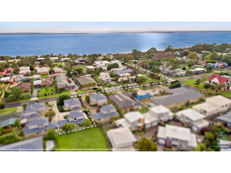 3/255 Church Street, Cowes VIC 3922