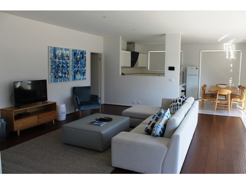 9/59-61 Chapel Street, Cowes VIC 3922