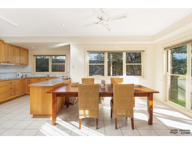 23 Chapel Street, Cowes VIC 3922