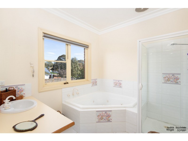 23 Chapel Street, Cowes VIC 3922