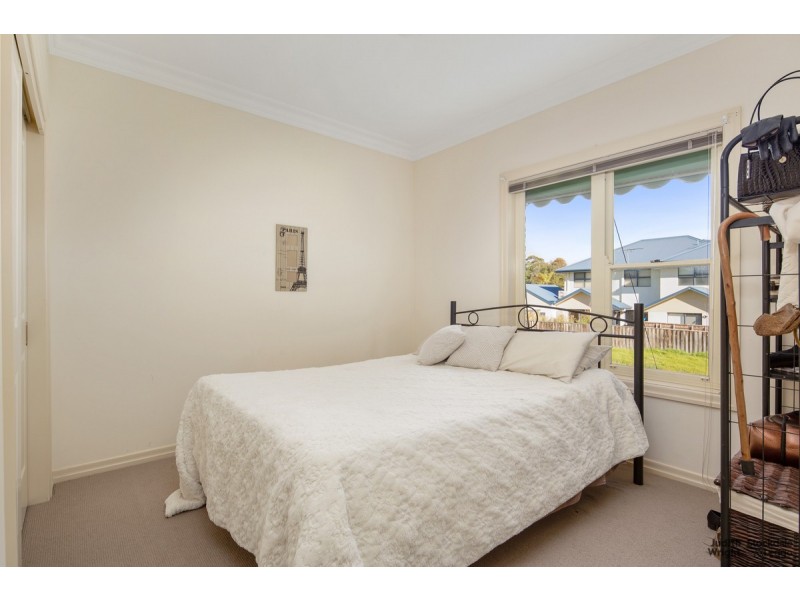 23 Chapel Street, Cowes VIC 3922