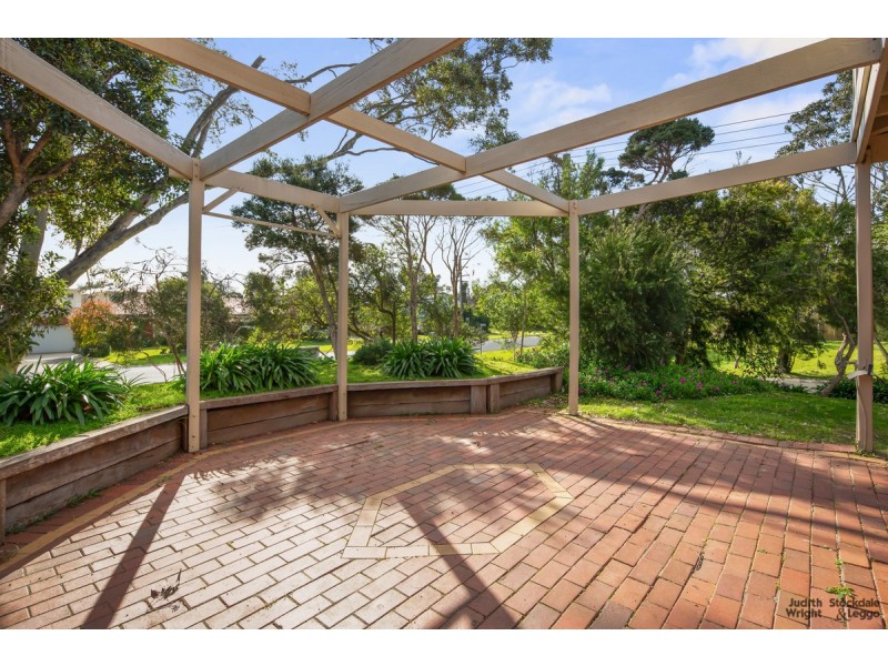 23 Chapel Street, Cowes VIC 3922