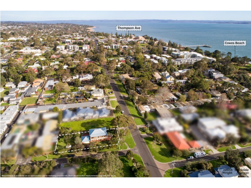 23 Chapel Street, Cowes VIC 3922
