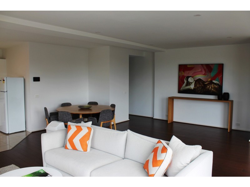 8/59-61 Chapel Street, Cowes VIC 3922