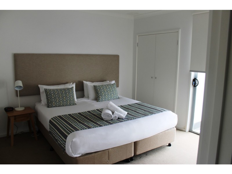 8/59-61 Chapel Street, Cowes VIC 3922