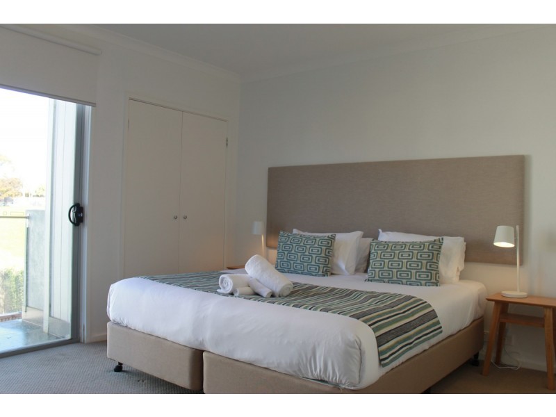 5/59-61 Chapel Street, Cowes VIC 3922