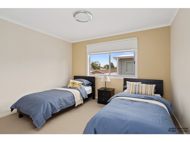 1/24 Redwood Drive, Cowes VIC 3922