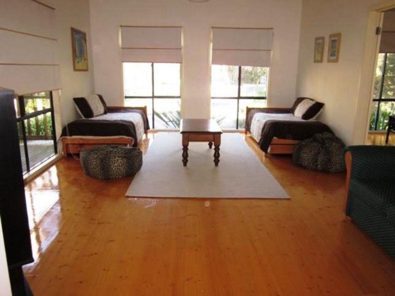 564 Settlement Road, Cowes VIC 3922