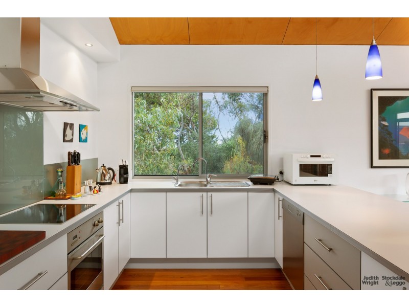 47 Dolphin Drive, Smiths Beach VIC 3922