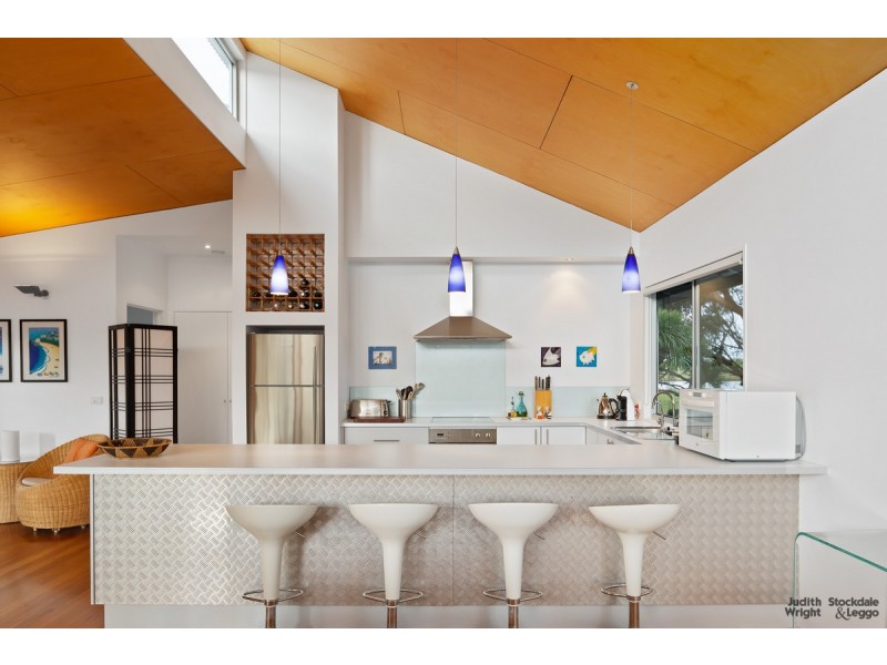 47 Dolphin Drive, Smiths Beach VIC 3922