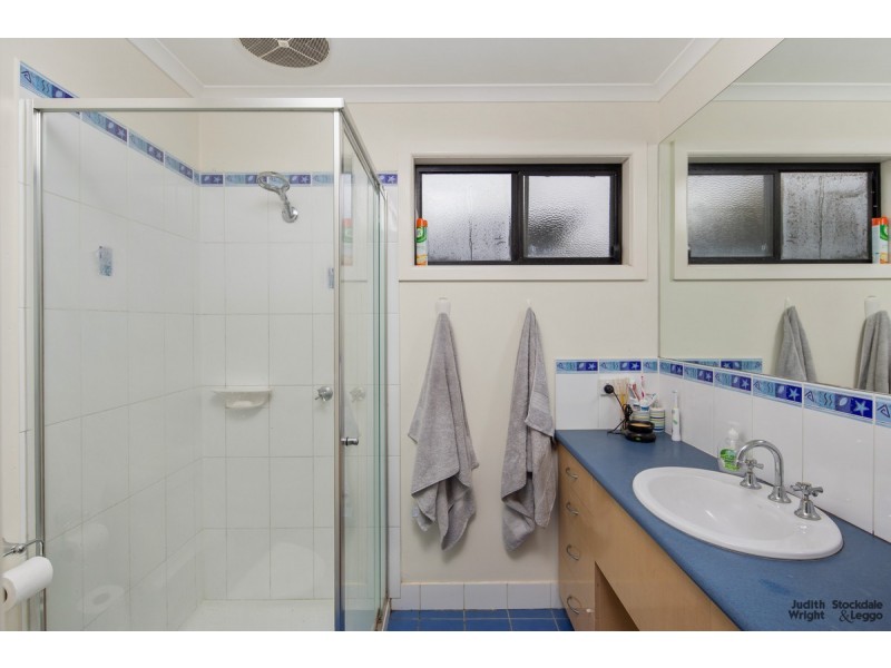 30 Anderson Road, Cowes VIC 3922