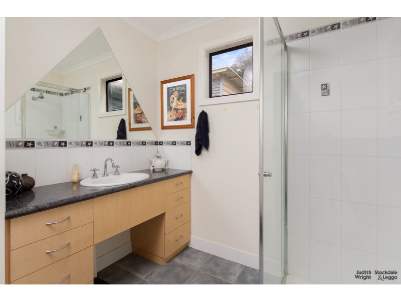 30 Anderson Road, Cowes VIC 3922