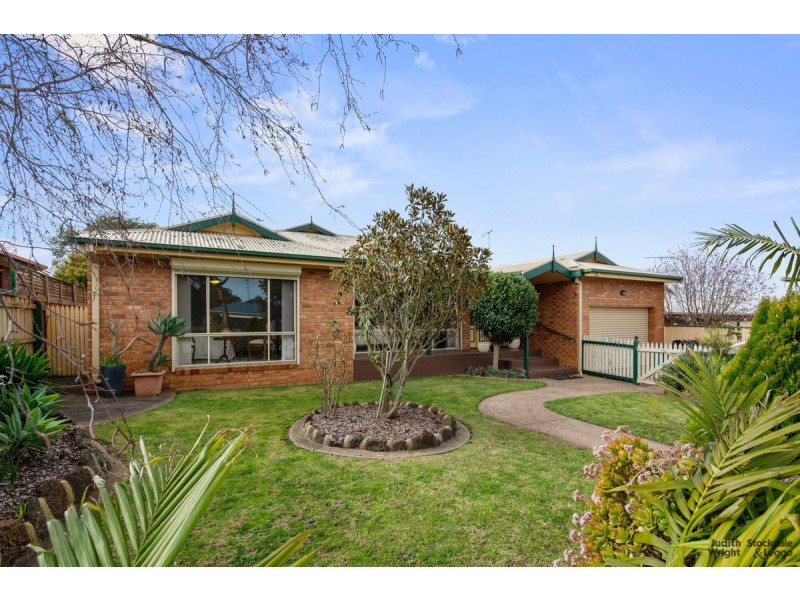 12 Manna Gum Drive, Cowes VIC 3922