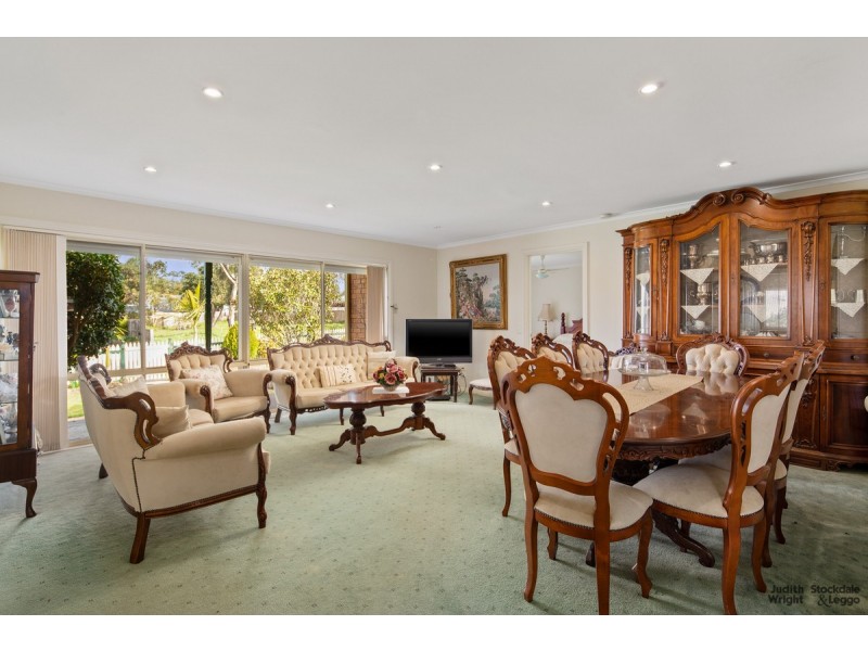 12 Manna Gum Drive, Cowes VIC 3922