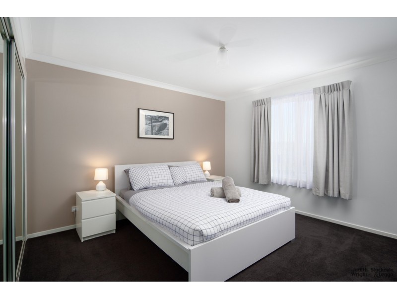 33 Grampian Boulevard, Cowes VIC 3922