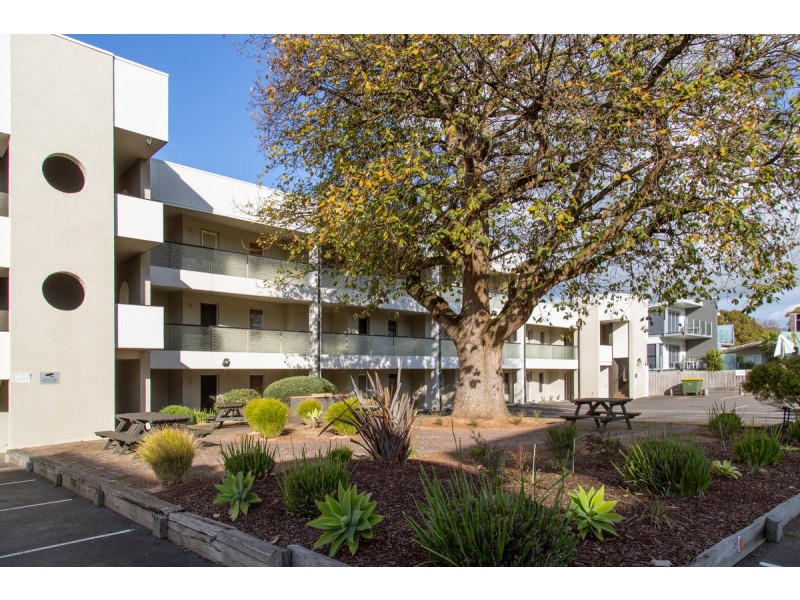 223/1 The Esplanade, Cowes VIC 3922