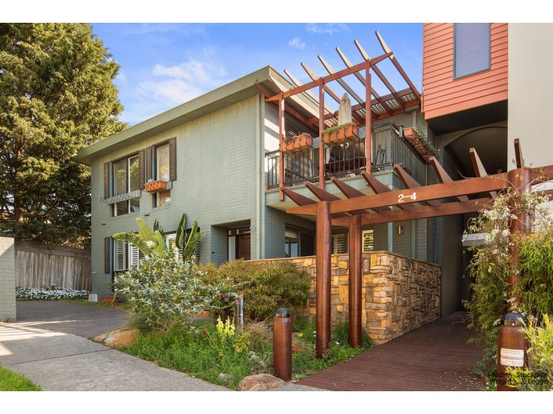 4/2-4 Warley Avenue, Cowes VIC 3922