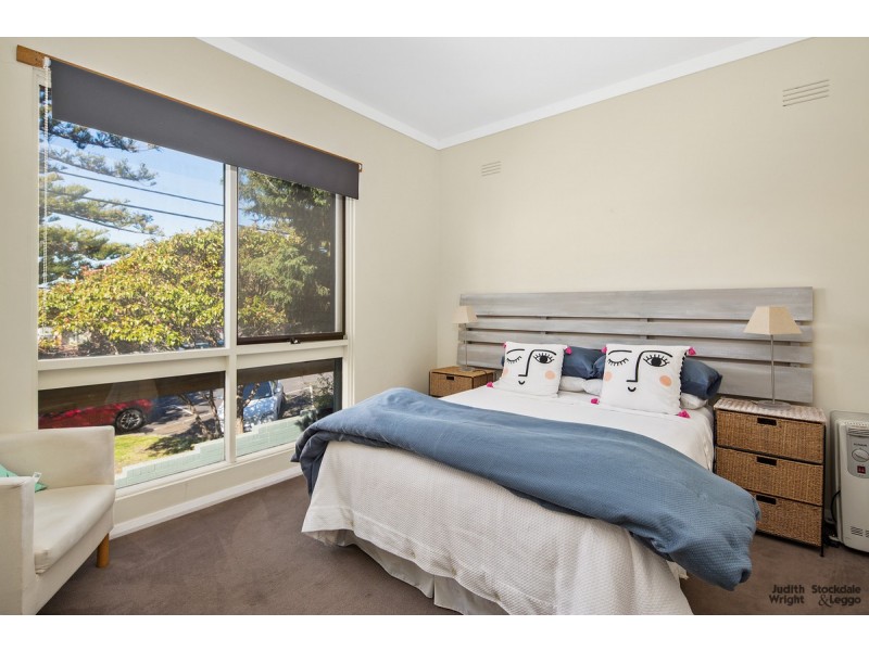 4/2-4 Warley Avenue, Cowes VIC 3922