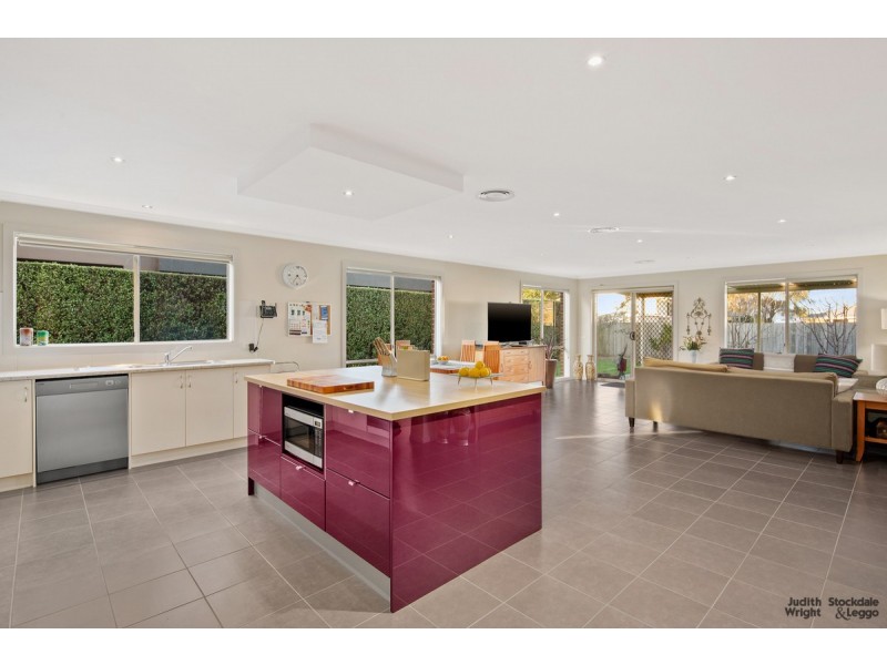 44 Katherine Circuit, Cowes VIC 3922