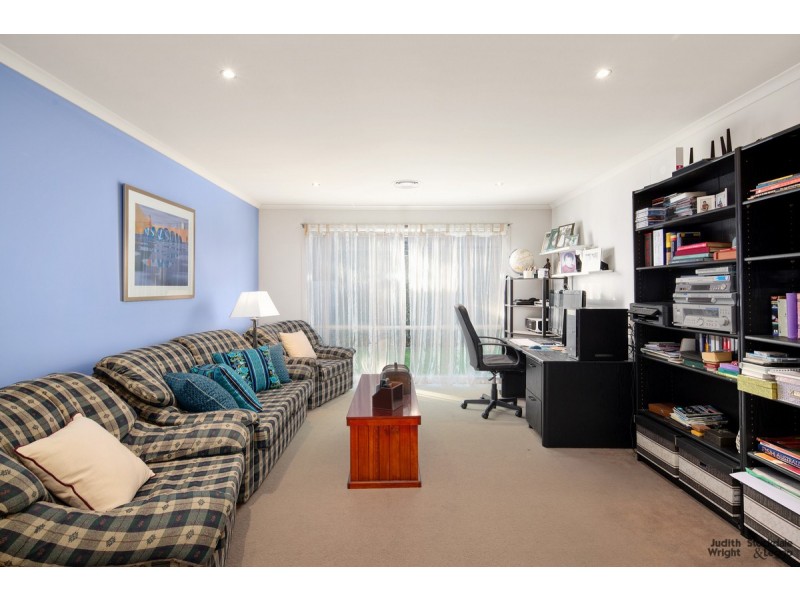 44 Katherine Circuit, Cowes VIC 3922