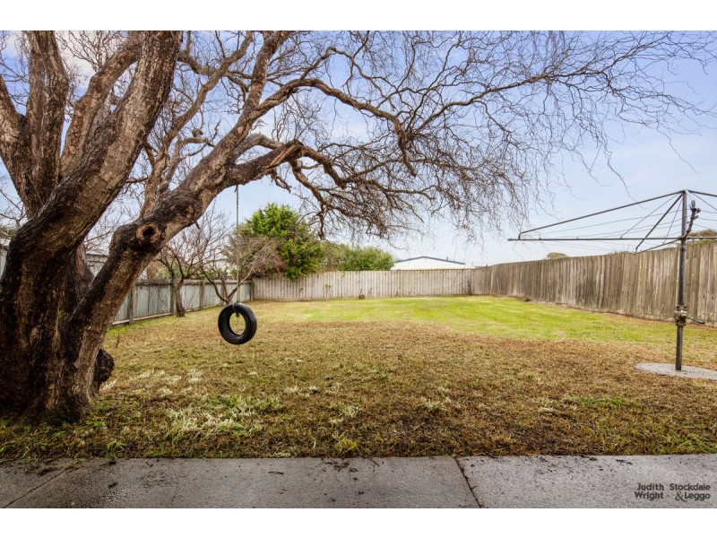 14 Summerhayes Avenue, Cape Woolamai VIC 3925