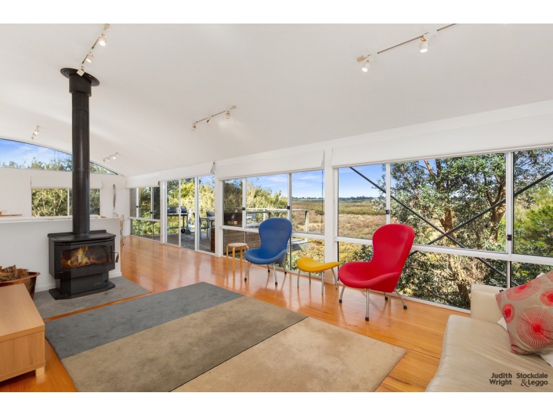 36 Bruce Road, Silverleaves VIC 3922