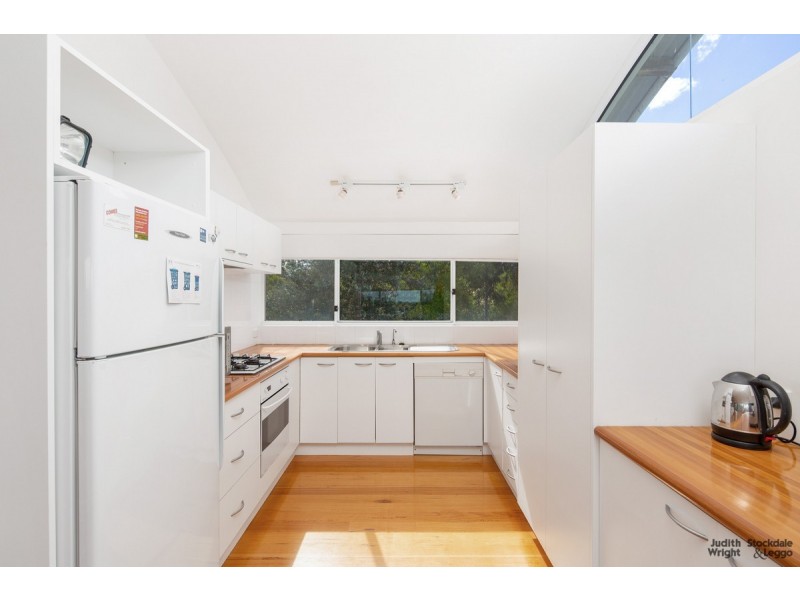 36 Bruce Road, Silverleaves VIC 3922