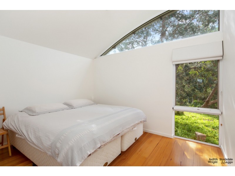 36 Bruce Road, Silverleaves VIC 3922