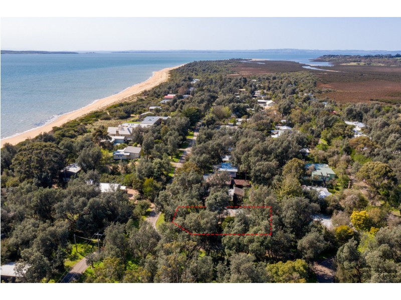 90 Silverleaves Avenue, Silverleaves VIC 3922