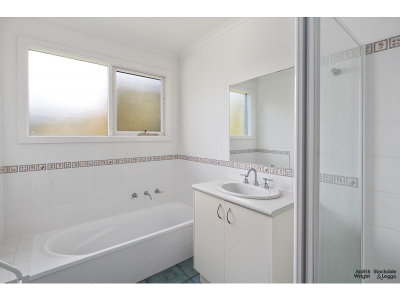 8 Bruce Road, Silverleaves VIC 3922