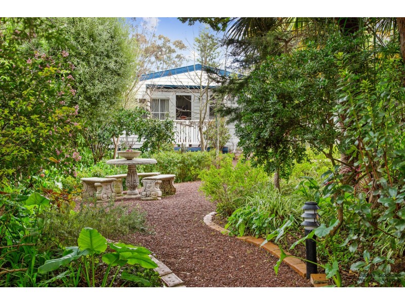18 Steele Street, Cowes VIC 3922