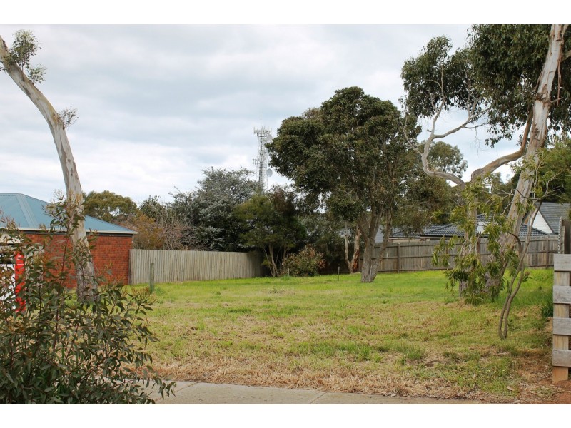 9 Manna Gum Drive, Cowes VIC 3922